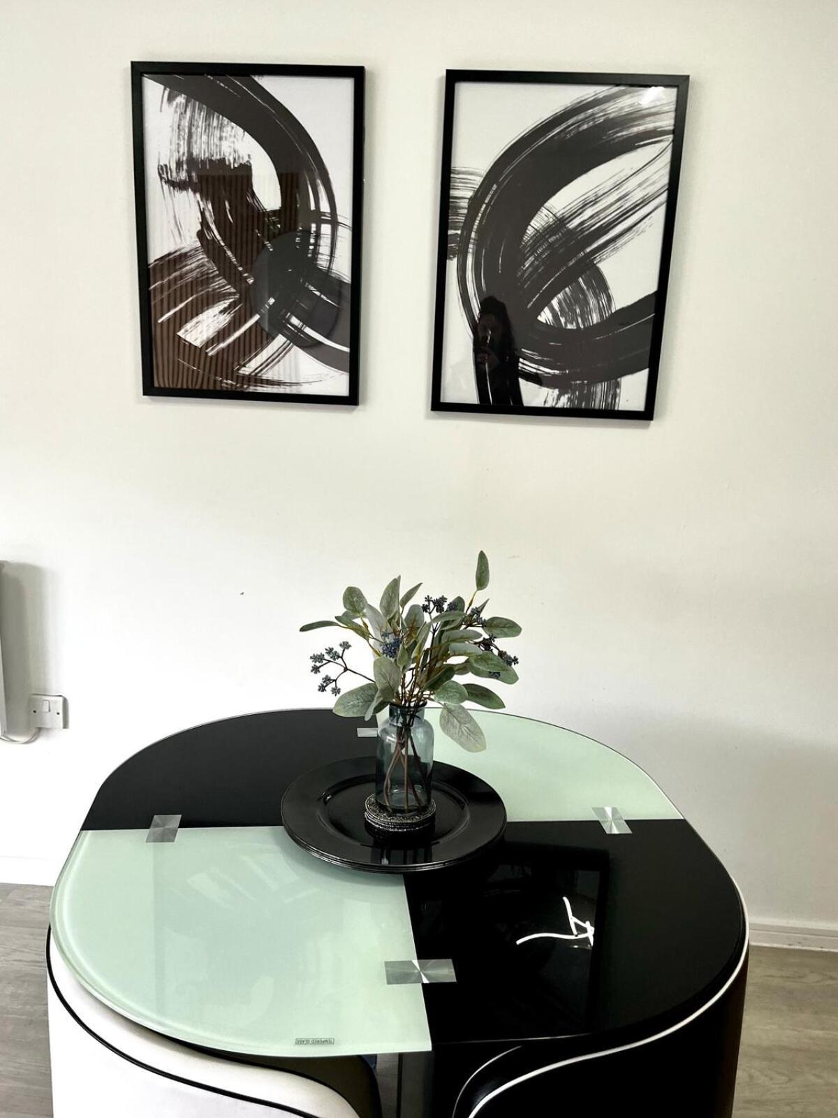 Serene 2-Bed Flat With Canal Views - Coop Live & Ethiad Manchester